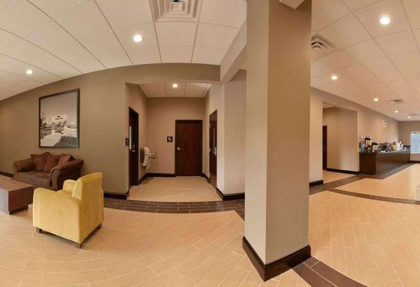 בית מלון כפרי Super 8 By Wyndham Hershey Chocolate Avenue