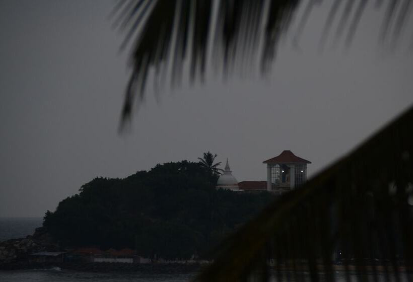 فندق Surf Una Beach