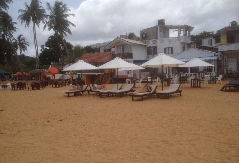 فندق Surf Una Beach