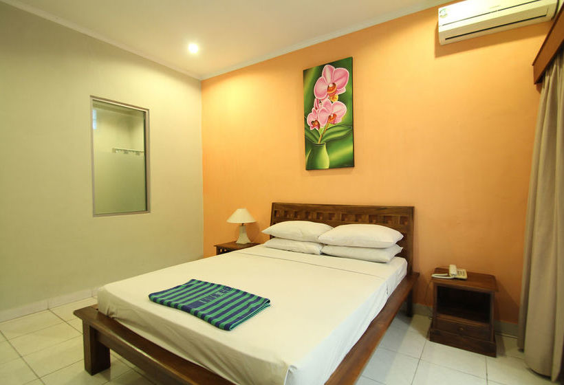 호텔 Sus Budget  Legian