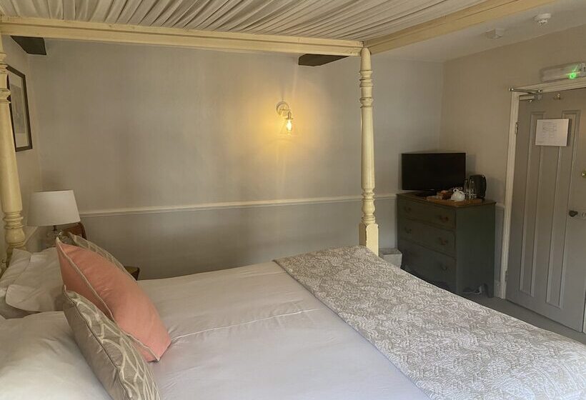 בית מלון כפרי The Admiral Hornblower