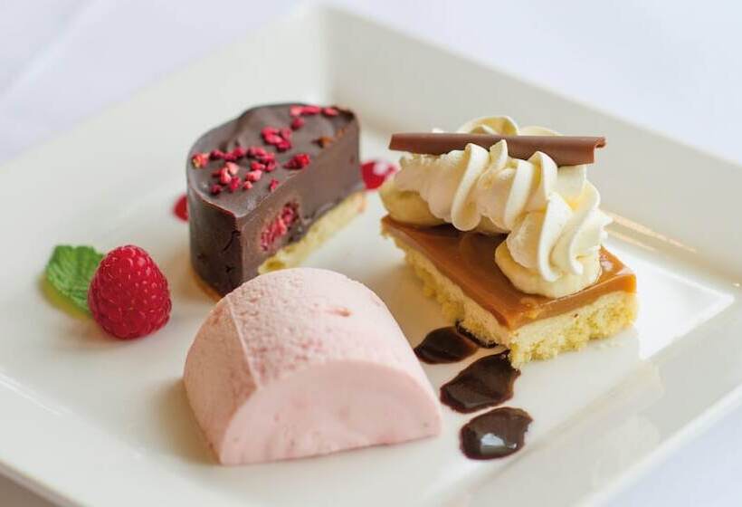 Отель The Barnstaple