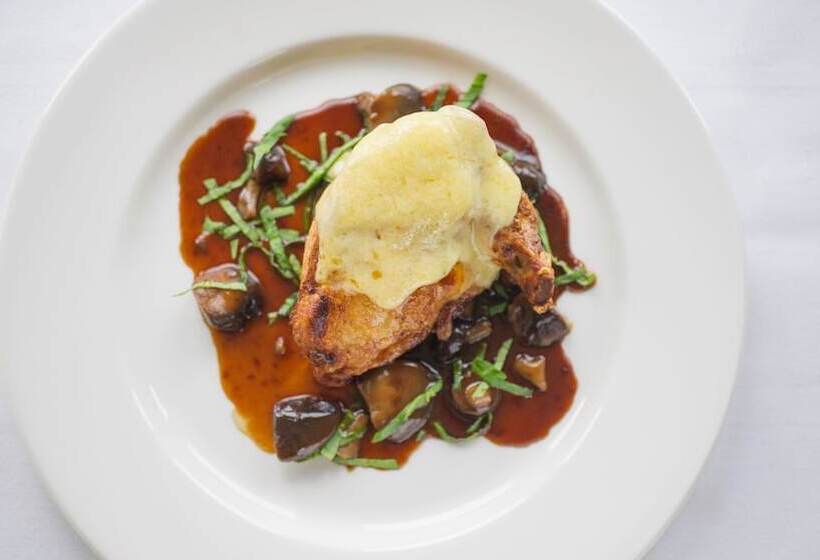 Отель The Barnstaple