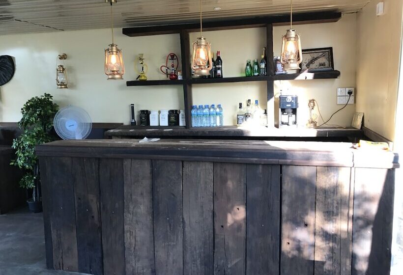 Отель The Elephant Pass  Yala