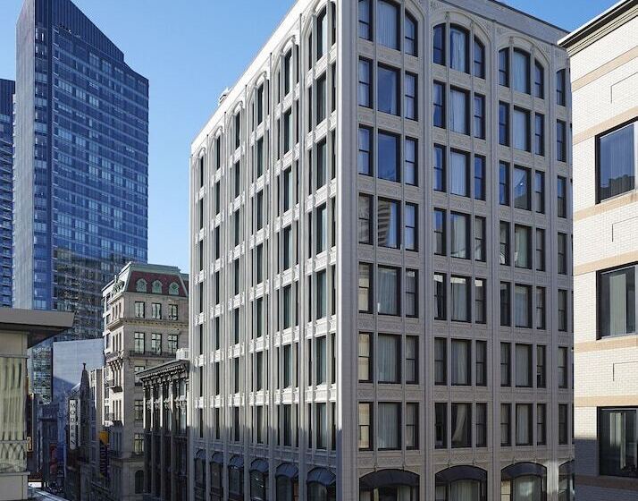 The Godfrey Hotel Boston