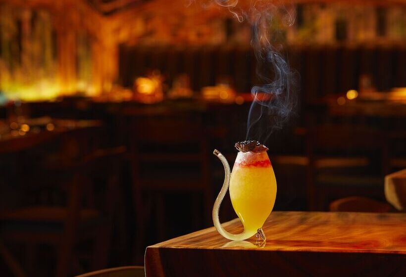 The Godfrey Hotel Boston