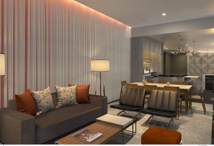 The Godfrey Hotel Boston