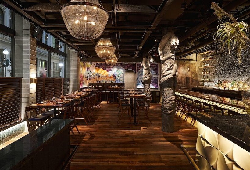 The Godfrey Hotel Boston