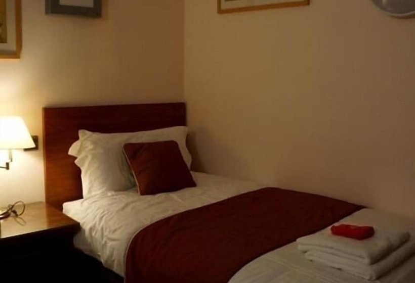 فندق The Lyn Valley Guest House