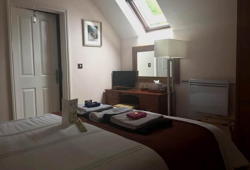 فندق The Lyn Valley Guest House