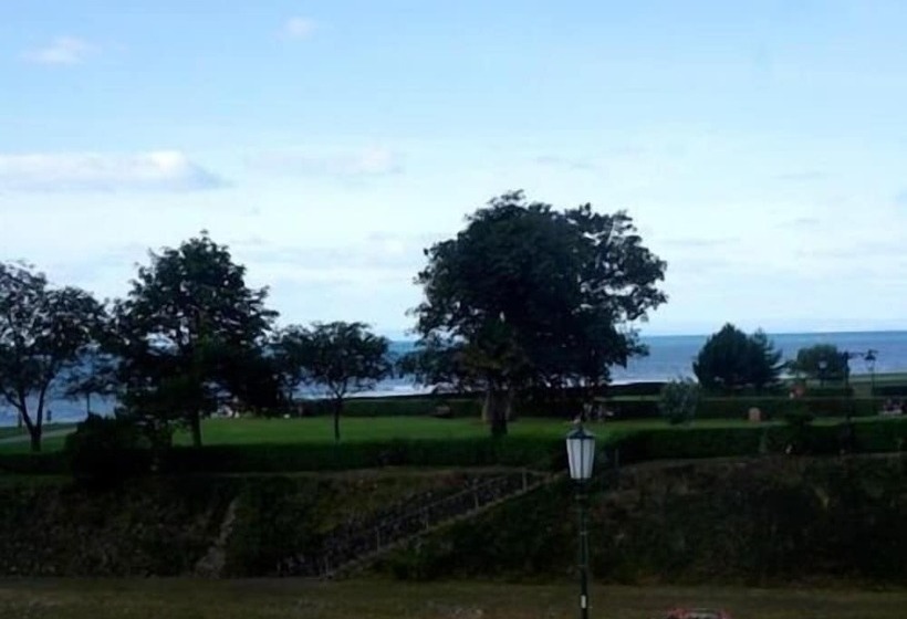 فندق The Lyn Valley Guest House