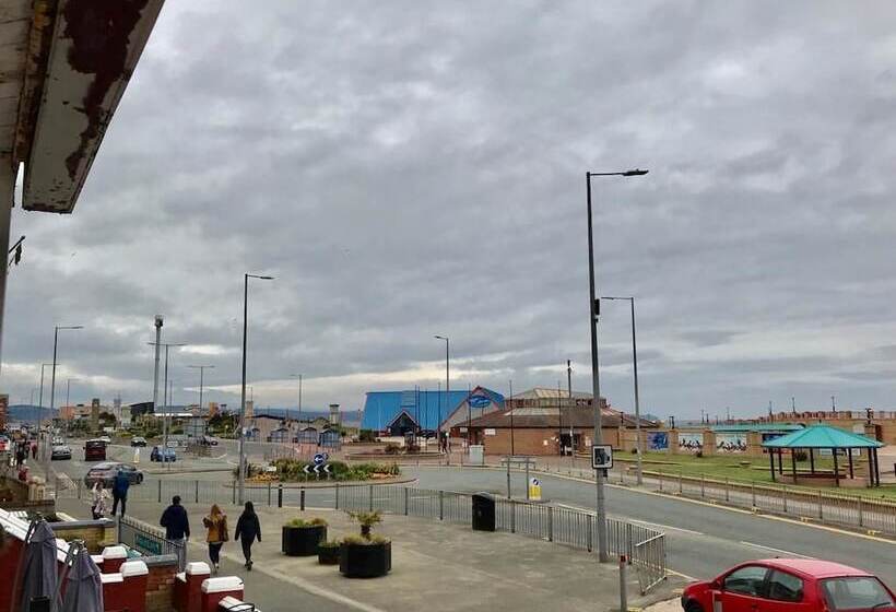 ホテル The Mews Inn