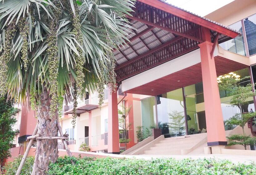 Отель Phufa Waree Chiangrai Resort Sha Extra Plus