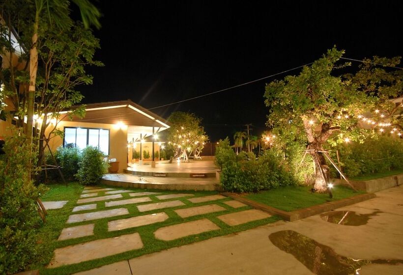 Отель Phufa Waree Chiangrai Resort Sha Extra Plus