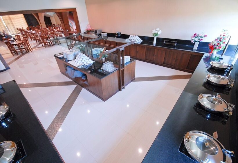 Отель Phufa Waree Chiangrai Resort Sha Extra Plus