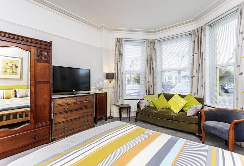 ホテル The Ravensbourne