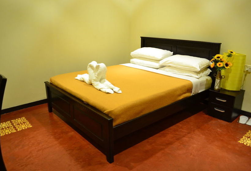 בית מלון כפרי The Sovereign