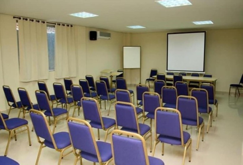 Отель Trindade Plaza