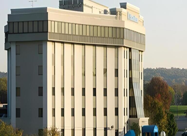 فندق Valley Forge Casino Resort