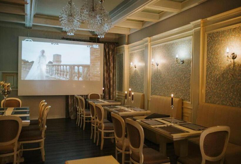 Отель Vila Cornelia