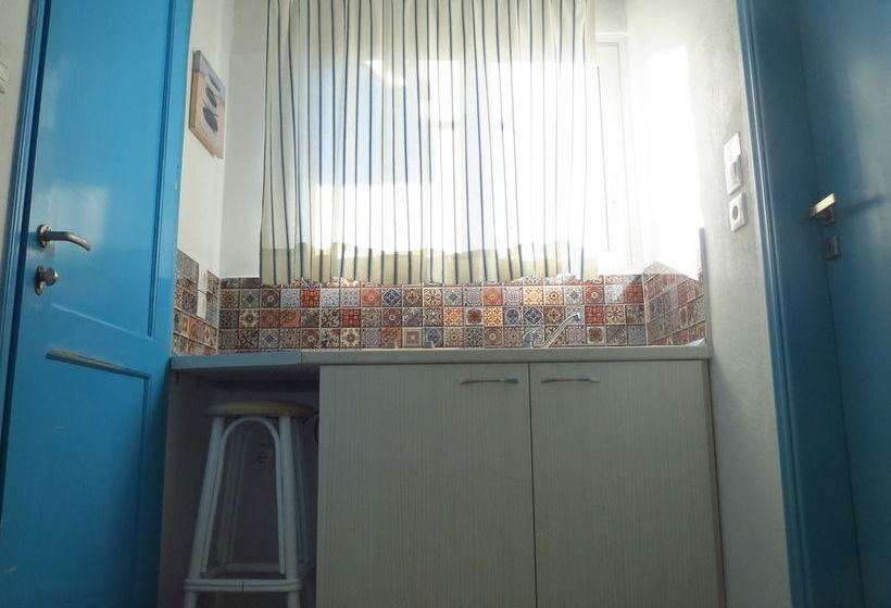 فندق Vivian Studios