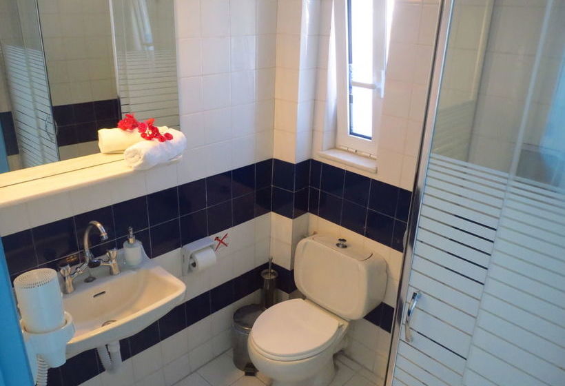 فندق Vivian Studios