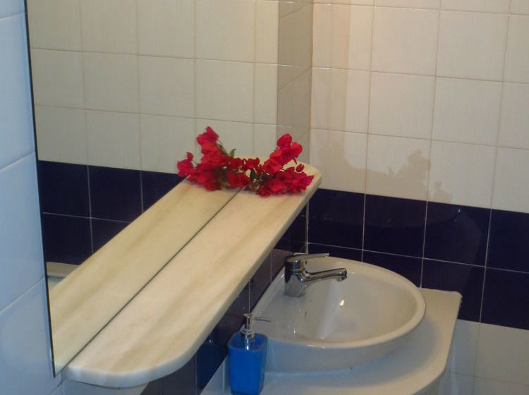 فندق Vivian Studios