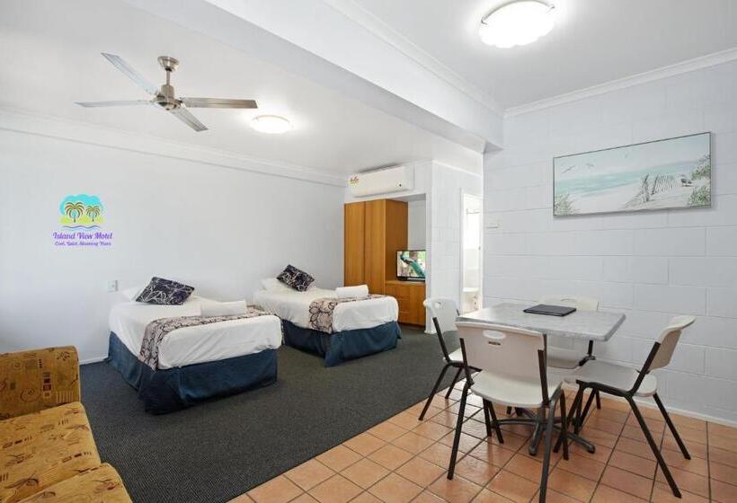Island View Motel