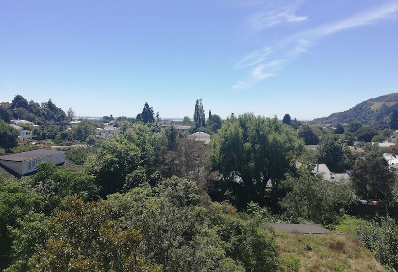 Joya Garden & Villa Studios