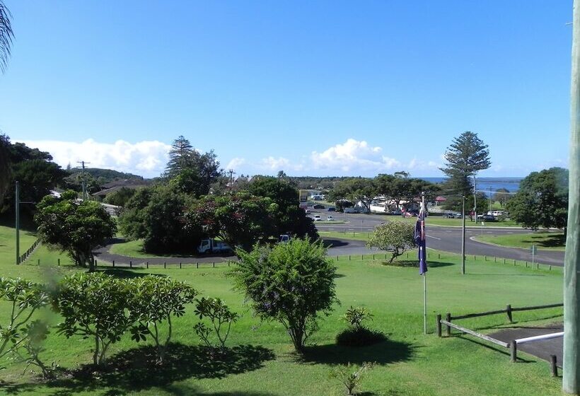 Leisure Lee Holiday Apartments