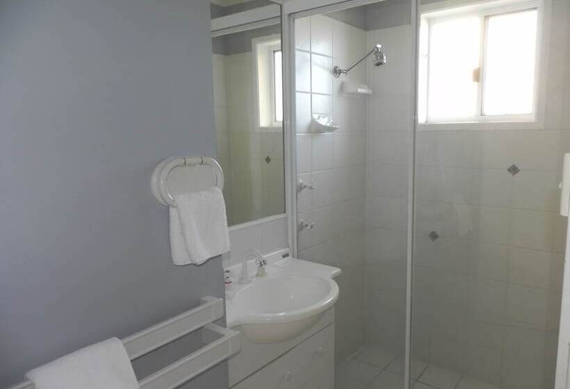 Leisure Lee Holiday Apartments