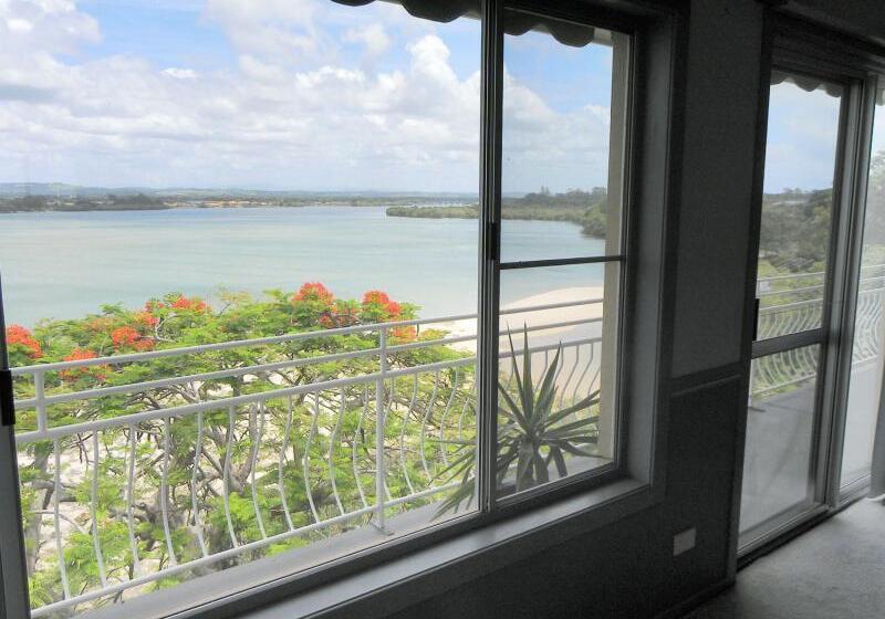 Leisure Lee Holiday Apartments