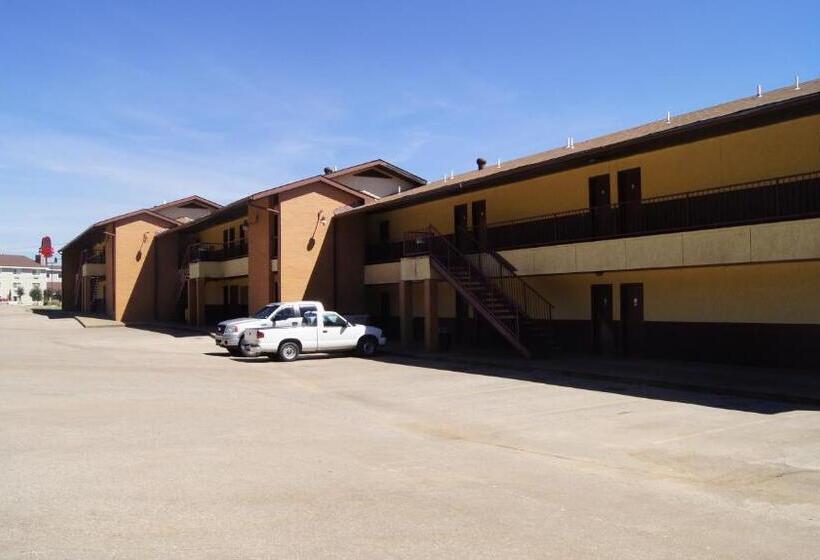 فندق على الطريق Holiday Lodge & Suites