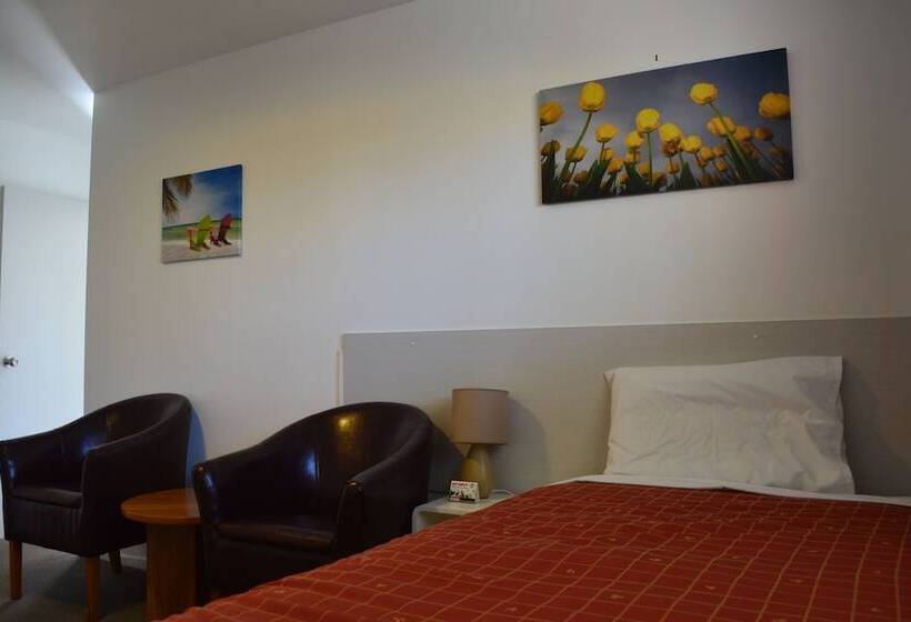 汽车旅馆  Mcwilliam Apartments