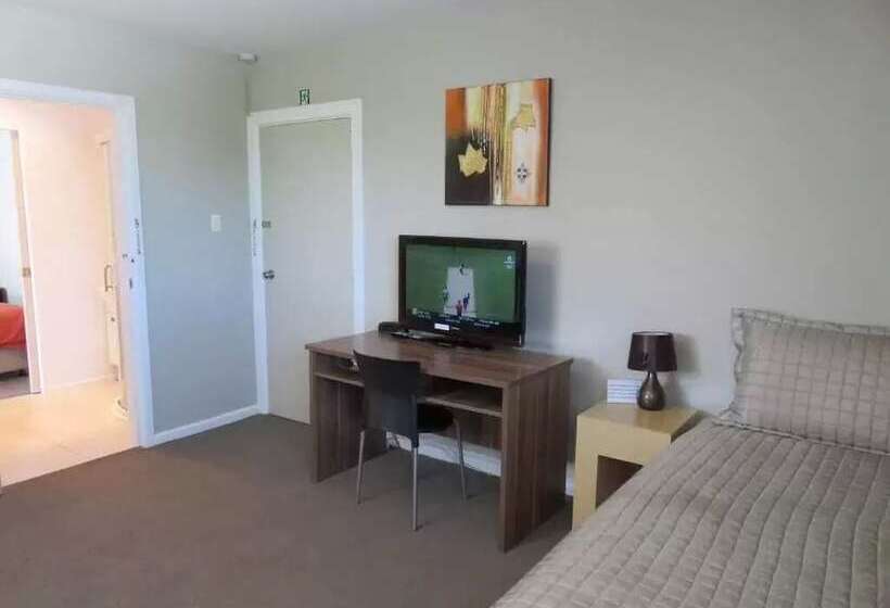 汽车旅馆  Mcwilliam Apartments