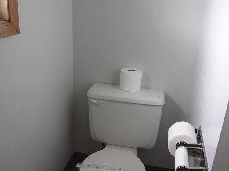 فندق على الطريق Rainbow Inn