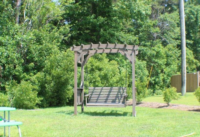 Мотель Topsail Shores Inn