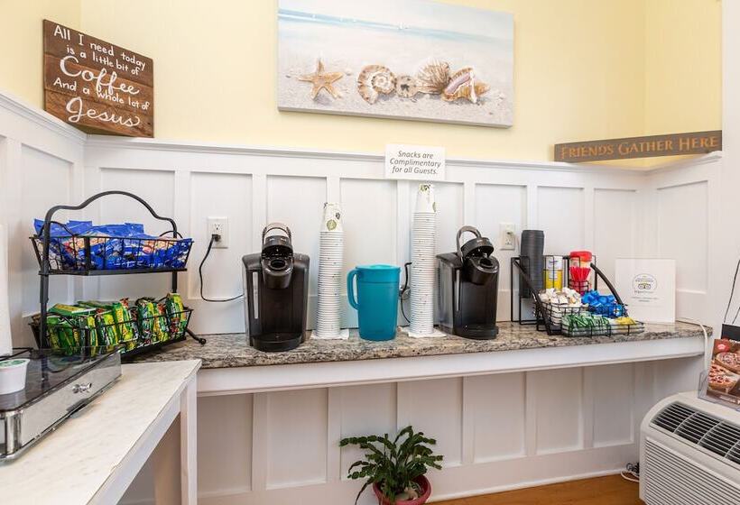 모텔 Topsail Shores Inn