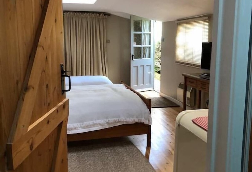 Motts Bed & Breakfast