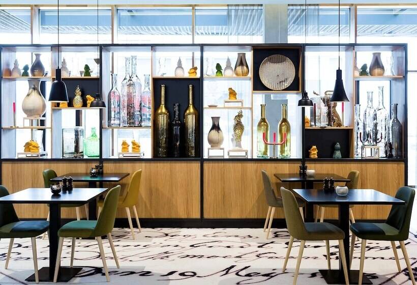 Novotel Amsterdam Schiphol Airport