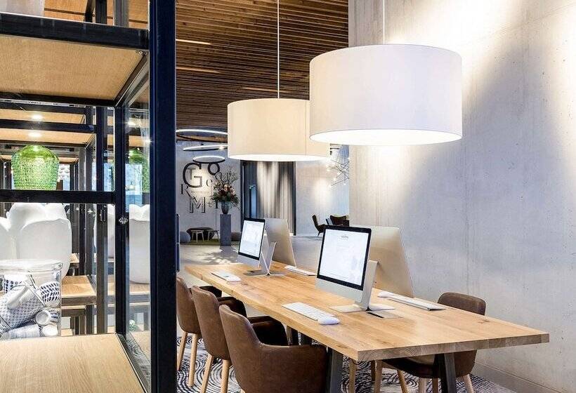 Novotel Amsterdam Schiphol Airport