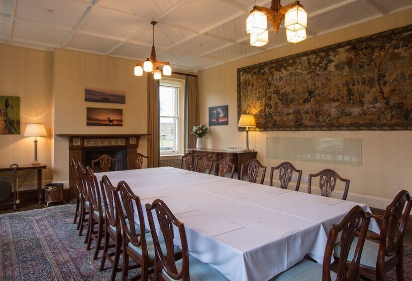 Overtown Manor Bed And Breakfast