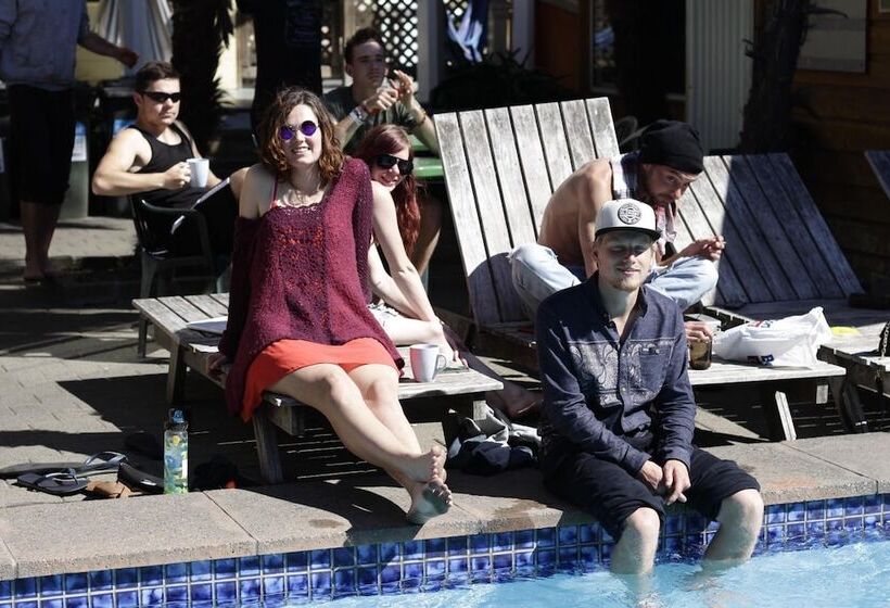 Paradiso Backpacker Hostel