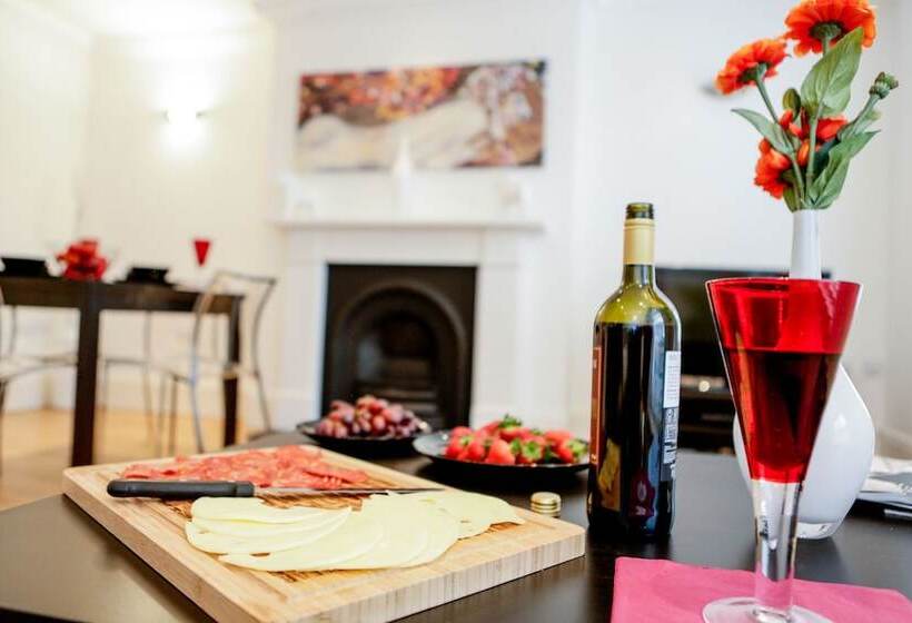 Park Views Apartments