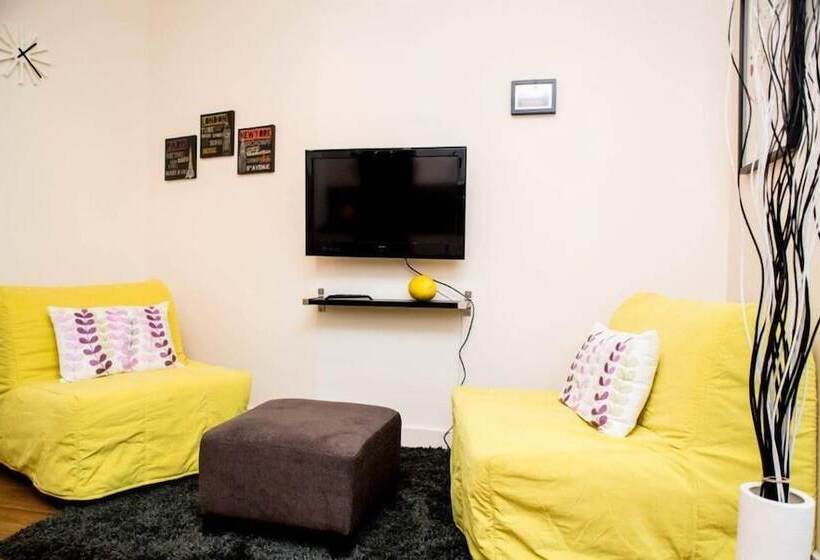 Park Views Apartments