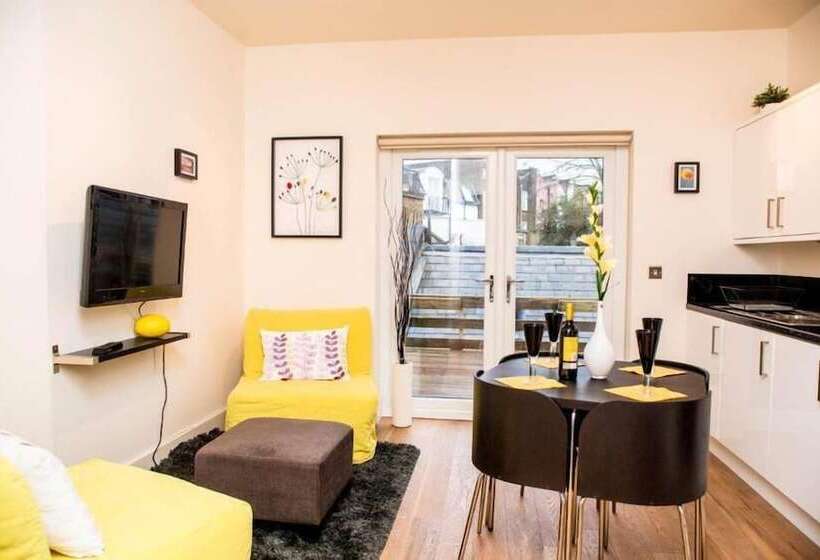 Park Views Apartments