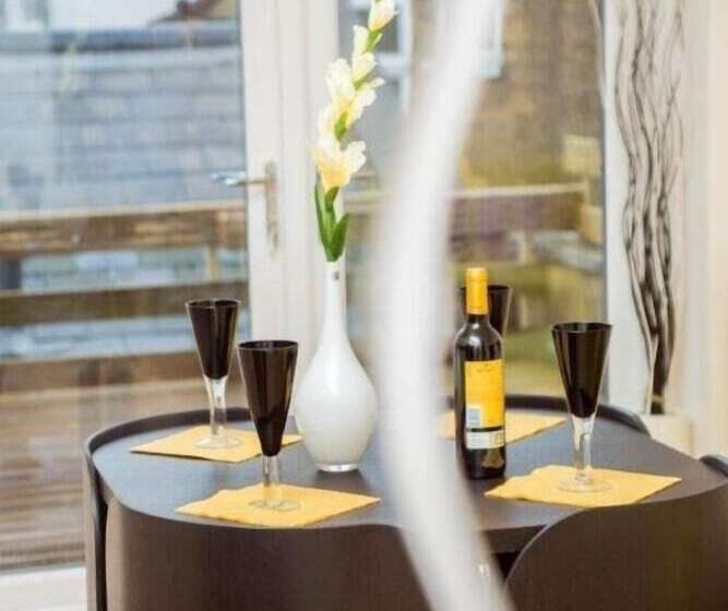 Park Views Apartments