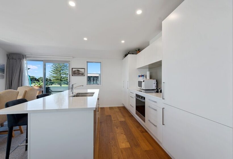 Pavilion Beachfront Apartments