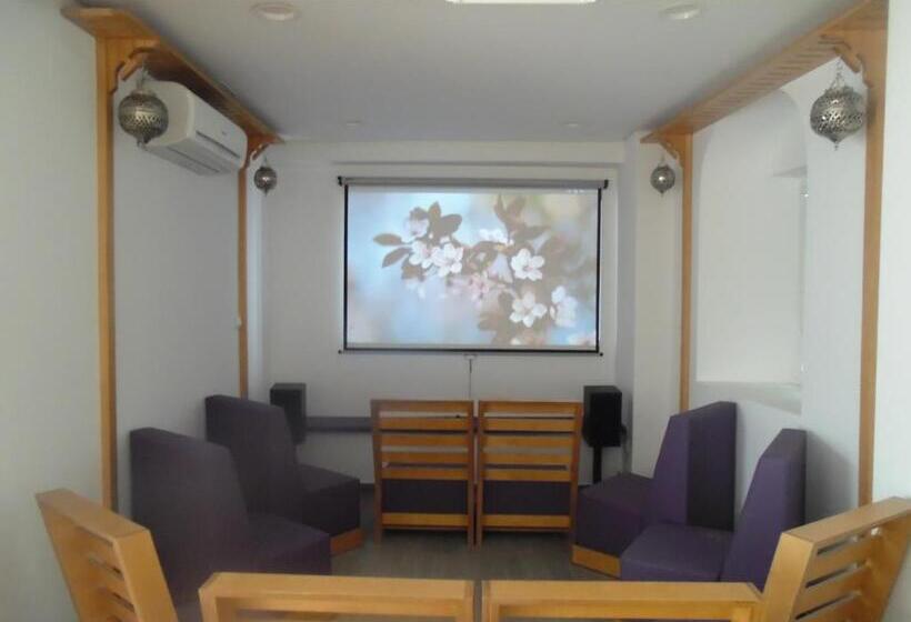 פנסיון Casa Africa