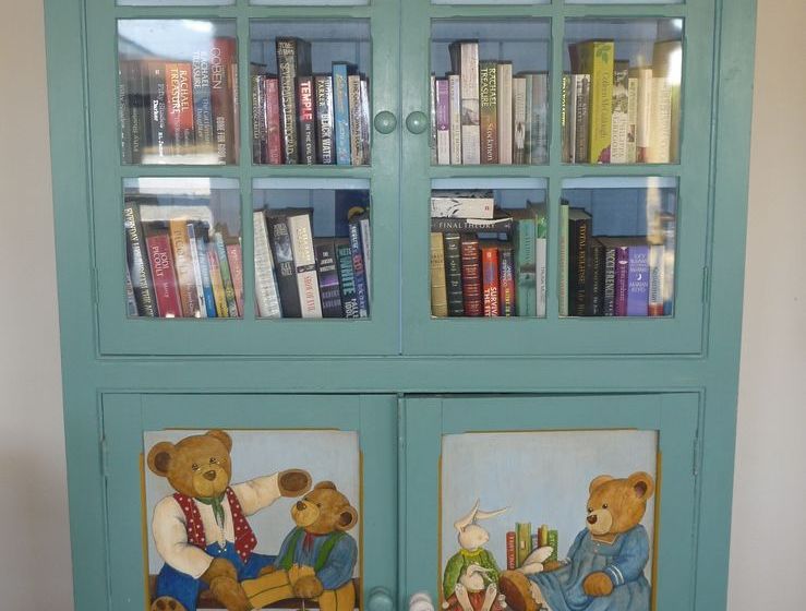 פנסיון Redwood Lodge